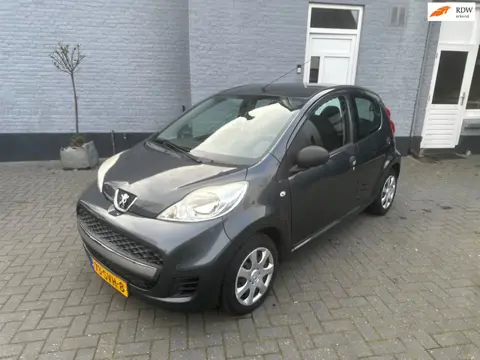 Peugeot 107 1.0-12V XR | 5 DEURS | AIRCO | NIEUWE APK |