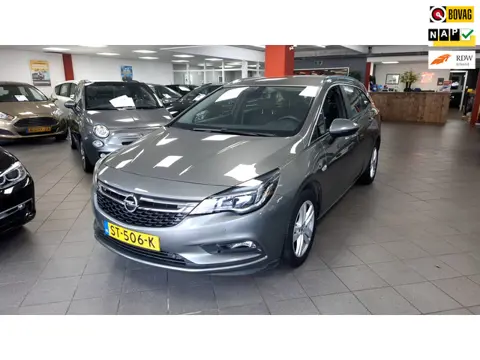 Opel Astra Sports Tourer 1.4 Online Edition