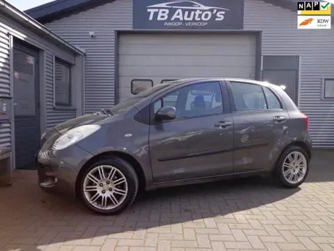 Toyota Yaris 1.3 VVTi Sol 5-DRS ! HANDEL / EXPORT !