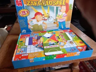 Zakgeldspel, - leerzaam, hoe met zakgeld om te gaan