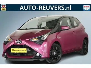 Toyota Aygo 1.0 VVT-i x-cite / Leder / Aut / CarPlay / Camera / Allseason
