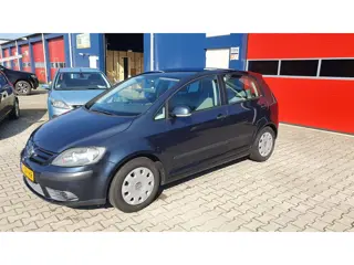 Volkswagen Golf Plus 1.6 Comfortline AIRCO CLIMA TREKHAAK HOGE ZIT