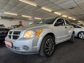 Dodge Caliber 1.8 SE. Touchscreen, parrot, trekhaak, airco en meer!
