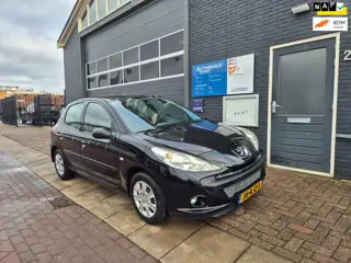 Peugeot 206 + 1.4 XS Distributie, APK en grote beurt