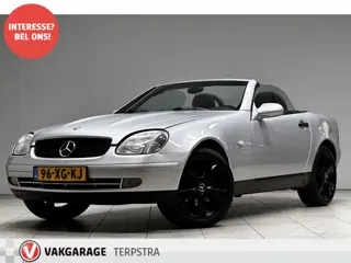 Mercedes-Benz SLK 200/ 17'' LMV/ Stuurbekr./ Elek. Kap/ Radio-CD/ Elek. pakket/ Armsteun/ LEDER. Stu