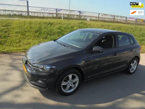 Volkswagen Polo Volkswagen Polo 1.0 MPI benzine airco lmv 53.000km eerste eigenaar