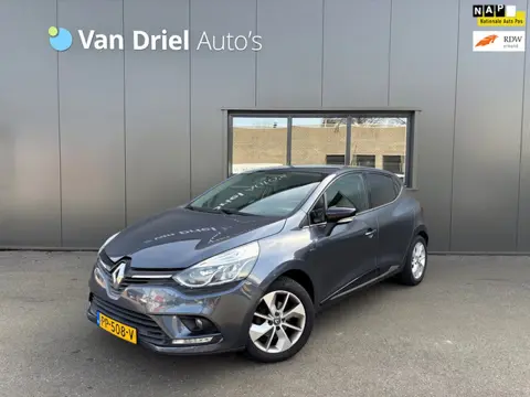 Renault Clio TCe 90 Limited / Navigatie / Parkeersensoren achter!