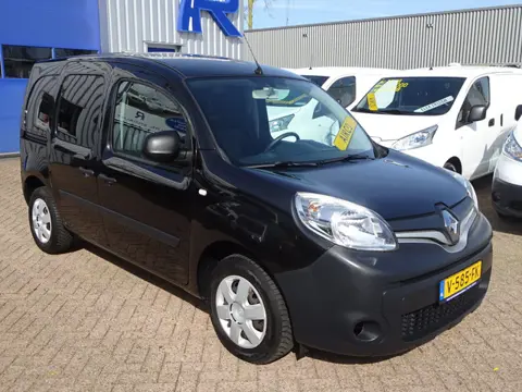 Renault Kangoo 1.5 dCi 90 PK AIRCO NAVIGATIE CRUISE CONTROL SCHUIFDEUR