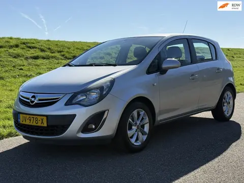 Opel Corsa 1.2-16V Design Edition | Airco | Cruise | 1e eigenaar
