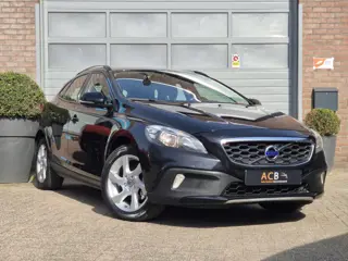 Volvo V40 Cross Country 1.6 T4 180 pk Momentum, NAP, TREKHAAK,