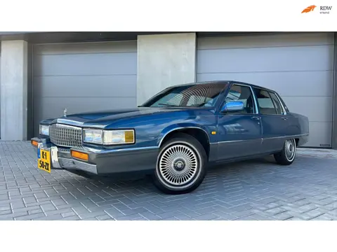 Cadillac CADILLAC DE VILLE 4.5 V8 1989 60.000 KM!! UNIEK VERKEERD IN SUPER STAAT, RIJDT EN SCHAKELT 