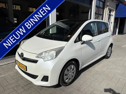 Toyota Verso-S 1.3 VVT-i Aspiration PANORAMA/CAMERA