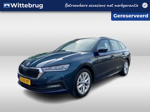 Škoda Octavia Combi 1.0 TSI Business Edition Parkeersensoren v en a / navi / Virtual cockpit / Elek 