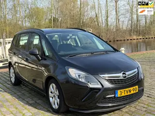 Opel Zafira Tourer 1.4 Business+ 2e eigenaar dealer onderhouden navigatie cruis control elektrische 