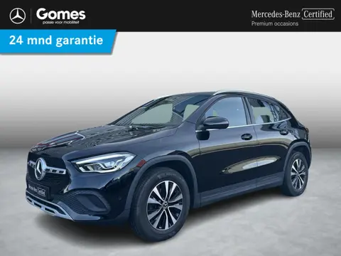 Mercedes-Benz GLA-klasse 180 Business Solution | Stoelverwarming | Cruise Control | Achteruitrijcame