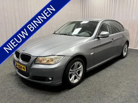 BMW 3 Serie 318i Business Line | Navi | Cruise | Airco | Trekhaak |