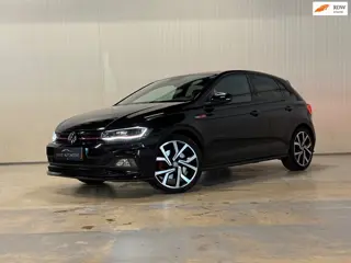Volkswagen Polo 2.0 TSI GTI | LED | ACC | CARPLAY | 200PK | STOELVERWARMING