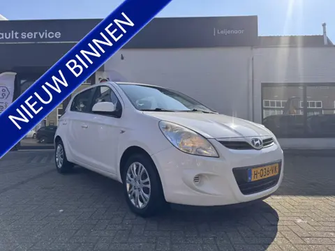 Hyundai i20 1.2i ActiveVersion | Airco | Radio CD | Centrale deurvergrendeling