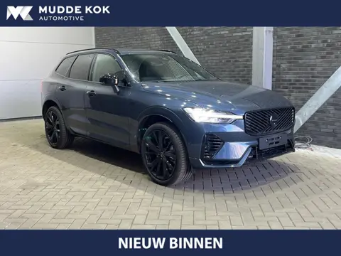 Volvo XC60 T8 Plug-in hybrid Ultra Black Edition | Luchtvering | Head-Up | 360° Camera | Trekhaak | 