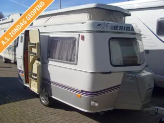 Eriba Puck L  in nieuwstaat !