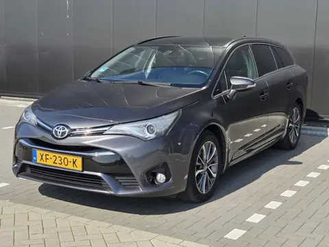 Toyota Avensis Touring Sports 1.8 VVT-i Executive