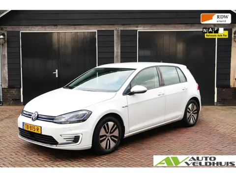Volkswagen e-Golf e-Golf elektrisch navigatie cruise