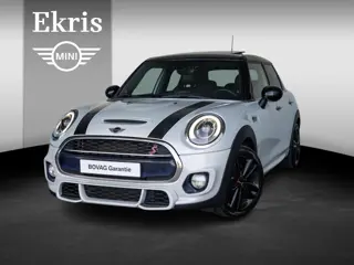 MINI 5-deurs Cooper S aut. JCW pakket + Chili + Wired