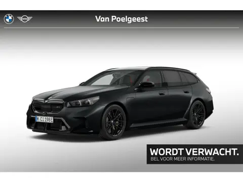 BMW M5 Touring | Keramische remschijven | Trekhaak | M Driver's Pack