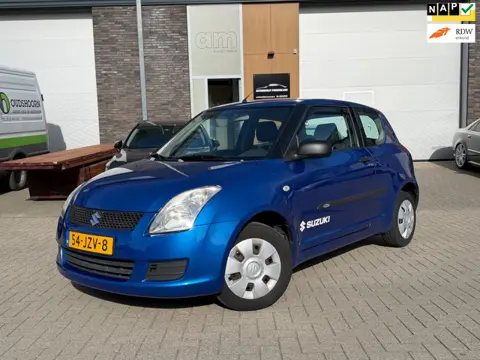 Suzuki Swift 1.3 Base | Nwe apk | Zeer goed onderhouden |