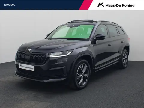 Skoda Kodiaq 1.5TSI/150PK DSG Sportline Business · Panoramadak · Alcantara/Leder · Camera +Parkeerse