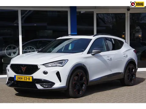 CUPRA Formentor 1.4 e-Hybrid VZ Panoramadak 360° camera Volleer Memory seats