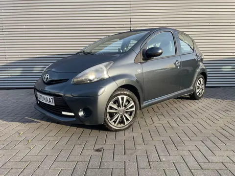 Toyota Aygo 1.0 VVT-i Aspiration automaat bouwjaar 2013