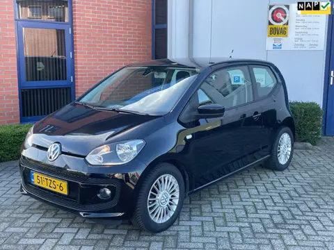 Volkswagen Up! 1.0 high up! BlueMotion | Orgineel NL-auto | Pdc achter | Navigatie