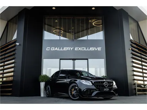 Mercedes-Benz E-Klasse AMG E63 S 4MATIC Premium Plus - Panorama | Keramisch | Schaalstoelen | Carbon