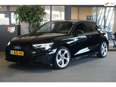 Audi A3 Sportback 35 TFSI S-Line S-tronic Navi Trek Led Leder Cruise Pdc