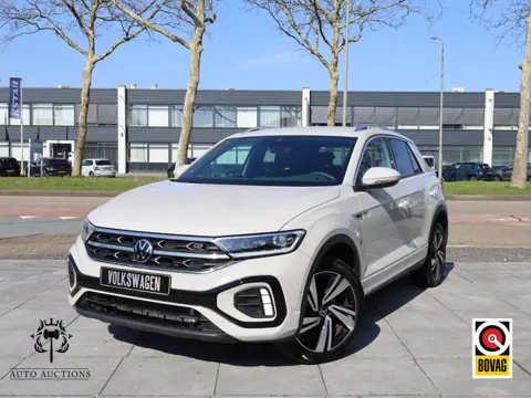 Volkswagen T-Roc 1.5 TSI 2X R-Line Virtual | Keyless | Camera | Elektrische kofferklep | Getint Glas