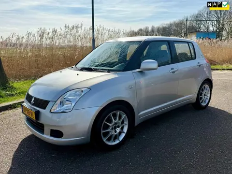 Suzuki Swift 1.3 Shogun - 5DRS