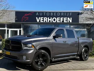 Dodge Ram 1500 5.7 V8 Quad Cab 6'4 - PANORAMA - STUUR / STOEL VERWARMING - KOELING - KEYLESS - PARKE