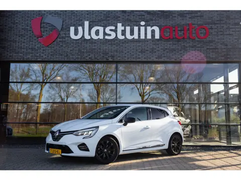 Renault Clio 1.6 E-Tech Hybrid 140 Zen , Carplay, Camera, Keyless entry,