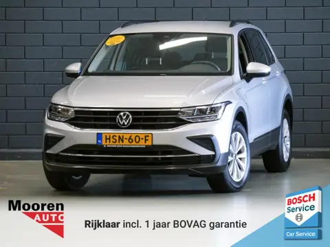 Volkswagen Tiguan 1.4 TSI eHybrid Business+ | APPLE CARPLAY | CAMERA |