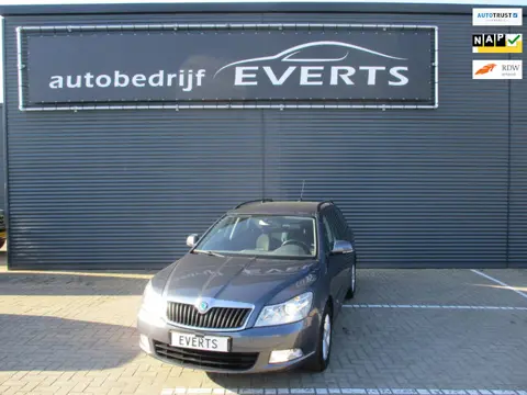 Skoda Octavia Combi 1.2 TSI Ambition Business Line met nieuwe ketting snel leverbaar zeer nette goed