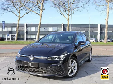 Volkswagen Golf GTE 1.4 eHybrid 245PK | Keyless Go & Entry | Achteruitrijcamera | Carplay/Android | 