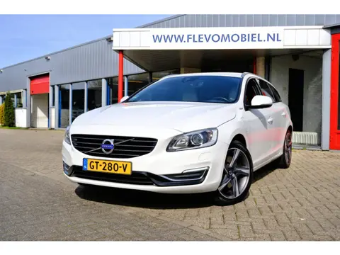 Volvo V60 2.4 D5 Twin Engine Special Edition Aut. Xenon|Leder|Navi|Clima