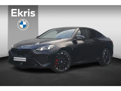 BMW 2-serie Gran Coupé M235 xDrive | Driving Assistant Professional / Head-up / Rondomzicht Camera's