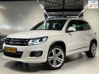 Volkswagen Tiguan 1.4 TSI R-Line Edition|Pano|Automaat|Trekhaak!
