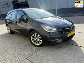 Opel Astra Sports Tourer 1.2 Edition 6 BAK Volledig onderhouden