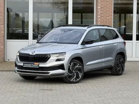Škoda Karoq 1.5 TSI ACT Sportline Business Trekhaak | Camera | Keyless | Pano