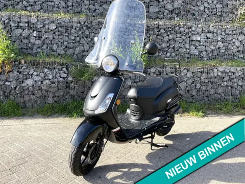 SYM Fiddle 2 45km E5 FULL OPTIES 704km BETAAL met in3