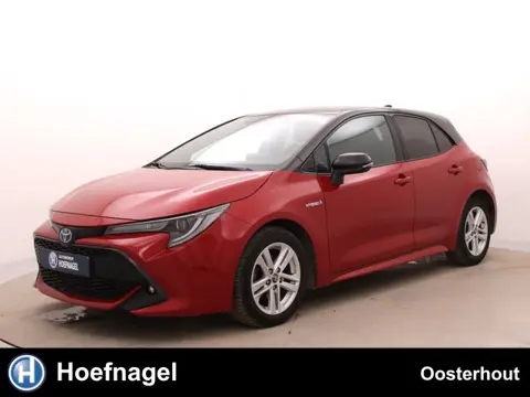 Toyota Corolla 1.8 Hybrid Active | Automaat | Adaptive cruise | Stuur & stoelverwarming | Head-up di