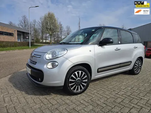 Fiat 500 L Living 1.4 T-Jet Lounge 7p. Airco